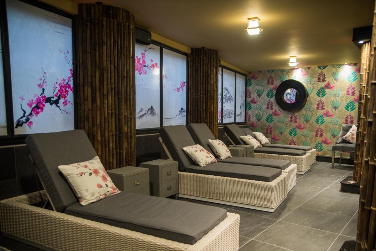 Holyrood Hotel - Leisure Centre & The Spa At Orchids Bundoran Exteriör bild