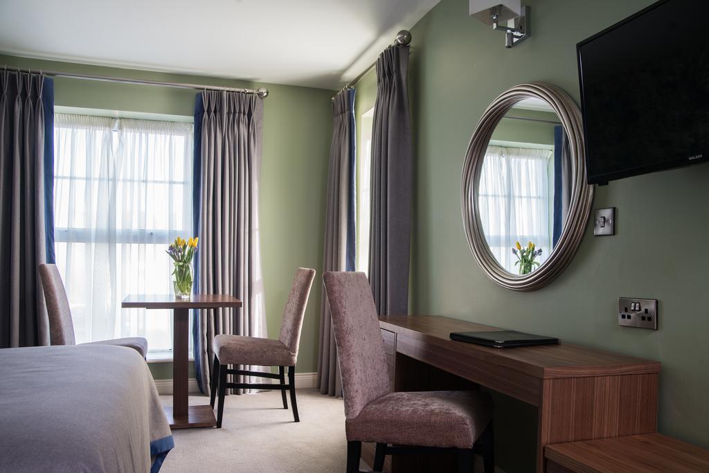 Holyrood Hotel - Leisure Centre & The Spa At Orchids Bundoran Exteriör bild
